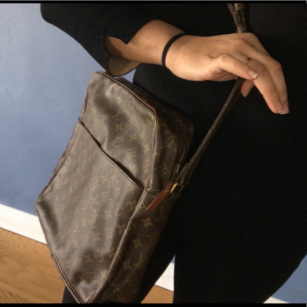 Vintage Louis Vuitton Marceau Monogram Canvas Crossbody Bag in Monogram Canvas - Picture 8 of 8